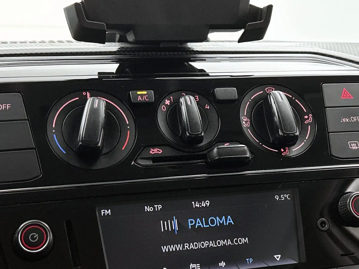 Up! 1.0 65 PK| Origineel Nederlands | Dealeronderhouden | Airco | Bluetooth | 5 Deurs | All-seasonbanden |