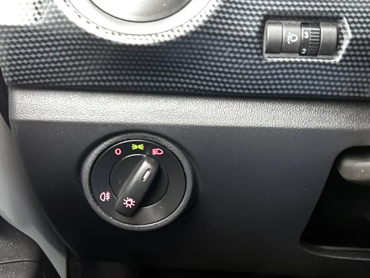 Up! 1.0 65 PK| Origineel Nederlands | Dealeronderhouden | Airco | Bluetooth | 5 Deurs | All-seasonbanden |