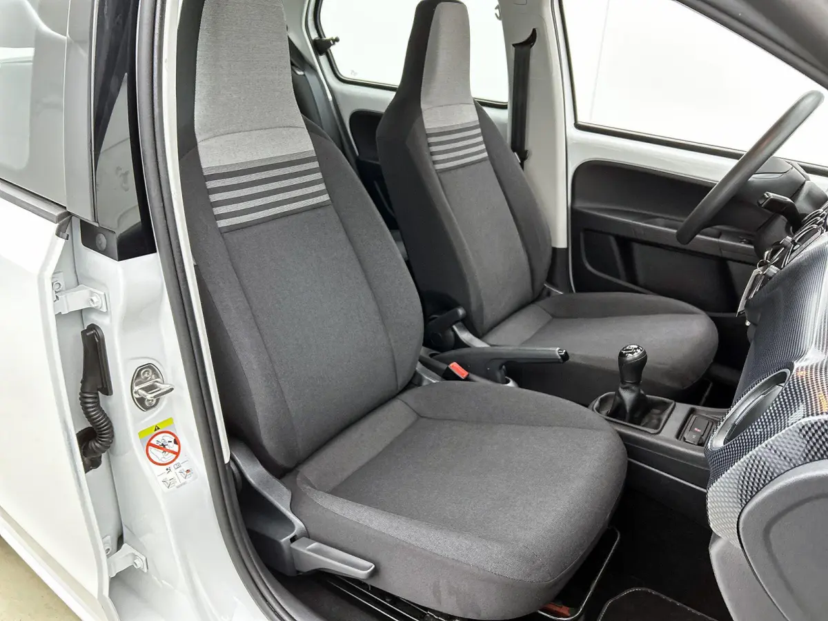 Up! 1.0 65 PK| Origineel Nederlands | Dealeronderhouden | Airco | Bluetooth | 5 Deurs | All-seasonbanden |