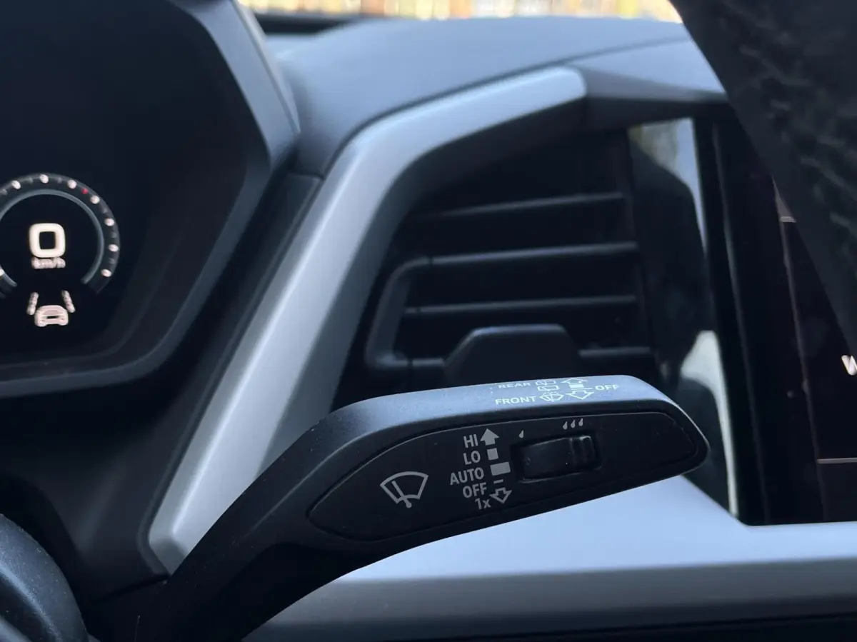 40 Edition 77 kWh Camera, Carplay, Lm..