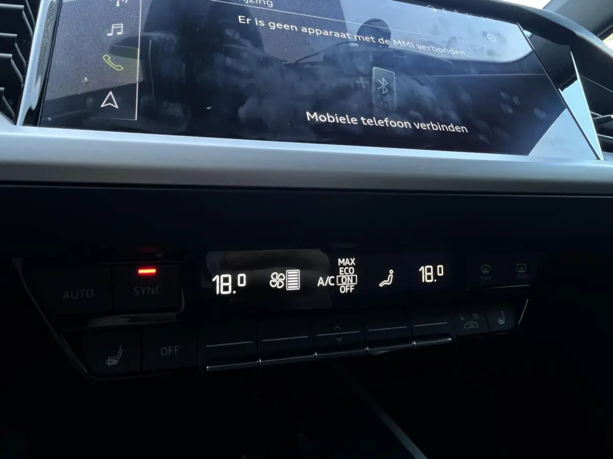 40 Edition 77 kWh Camera, Carplay, Lm..