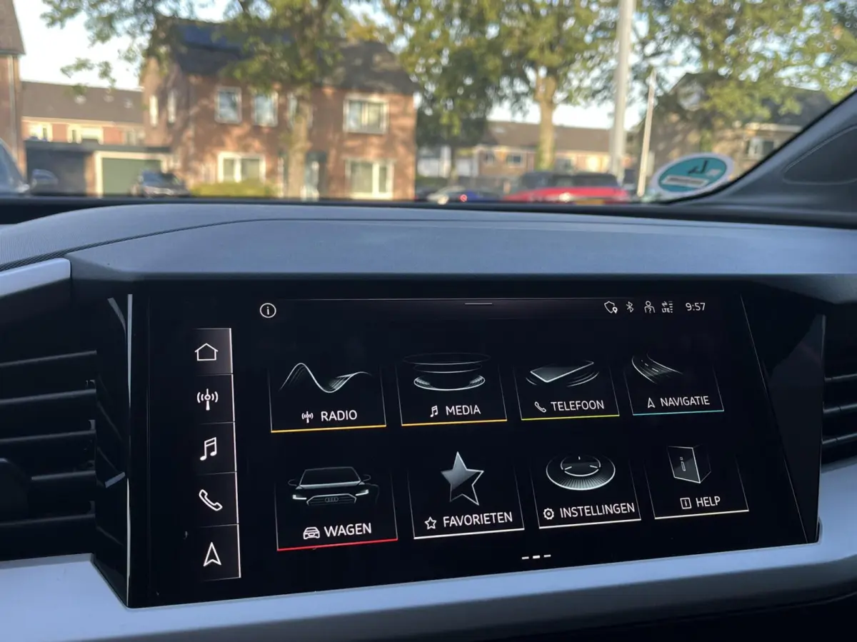 40 Edition 77 kWh Camera, Carplay, Lm..