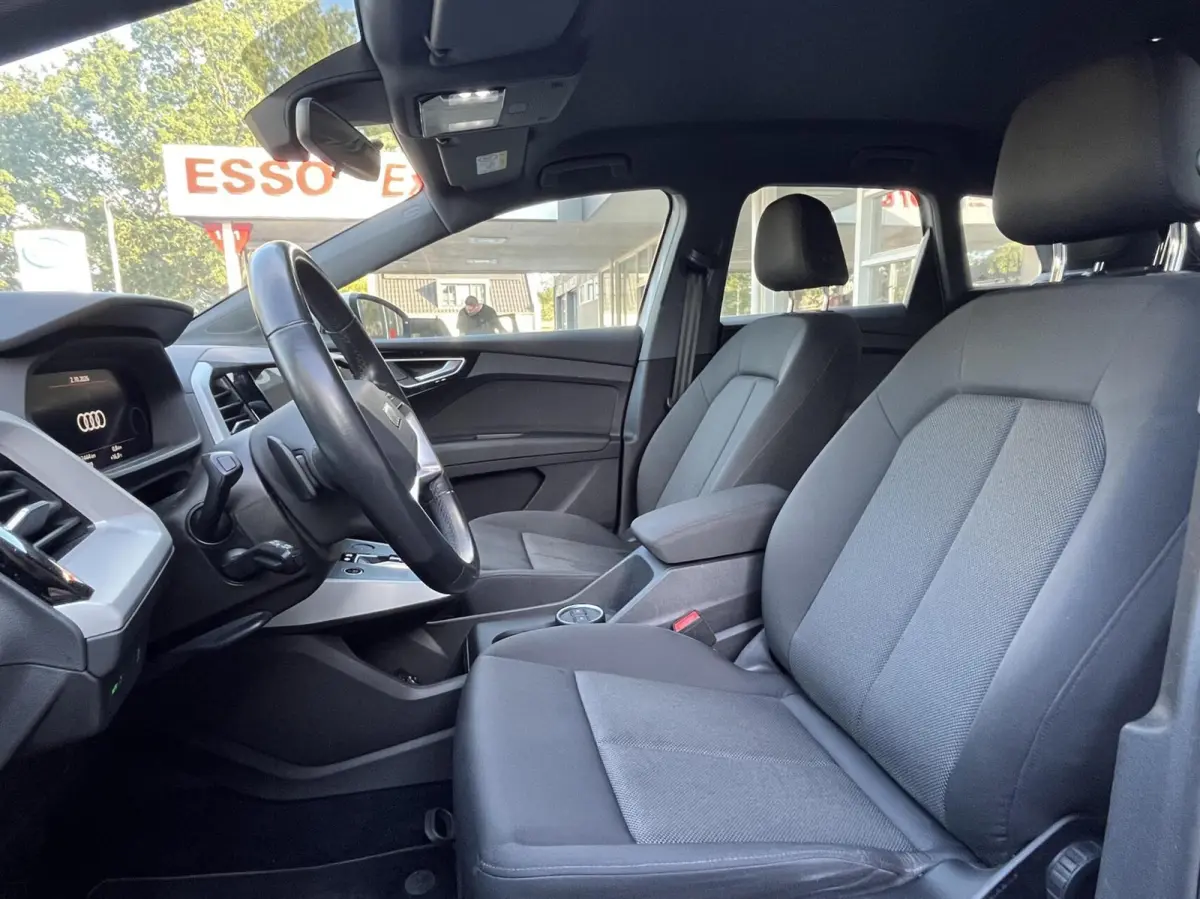 40 Edition 77 kWh Camera, Carplay, Lm..