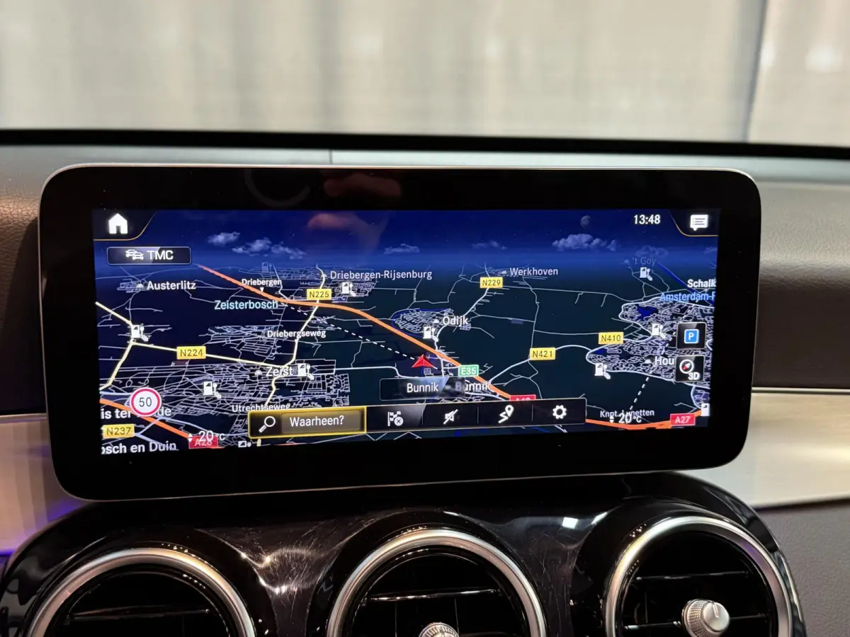 4MATIC 18"/SOH 87%/Trekhaak/Leder + memory/Stoelverwarming/Matrix LED/Dodehoek/360 camera/Apple Carplay & Android Auto