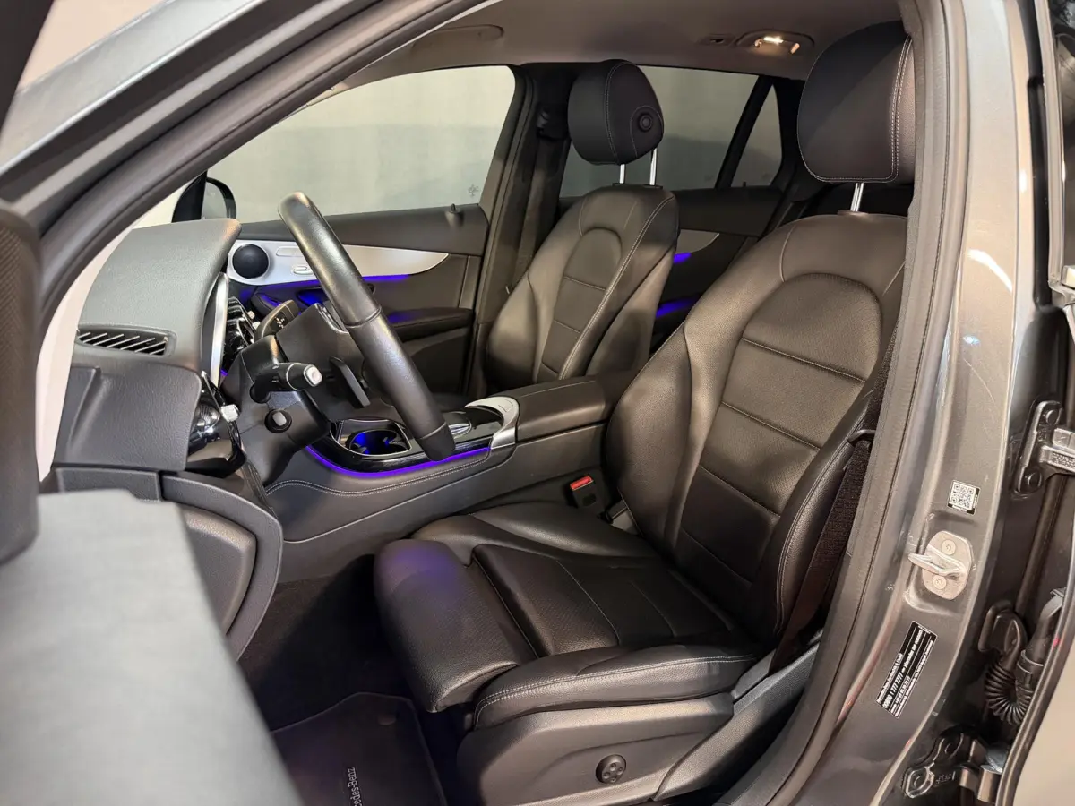 4MATIC 18"/SOH 87%/Trekhaak/Leder + memory/Stoelverwarming/Matrix LED/Dodehoek/360 camera/Apple Carplay & Android Auto
