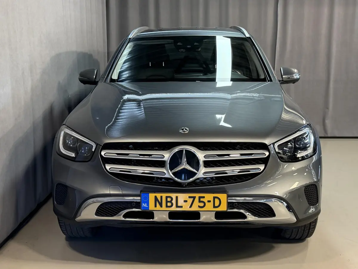 4MATIC 18"/SOH 87%/Trekhaak/Leder + memory/Stoelverwarming/Matrix LED/Dodehoek/360 camera/Apple Carplay & Android Auto