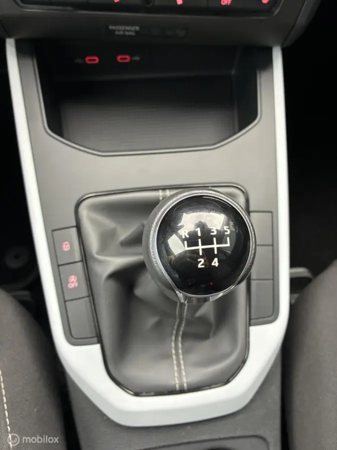 1.0 TSI Style Business Intense | CarPlay | Digitale Cockpit | NAP