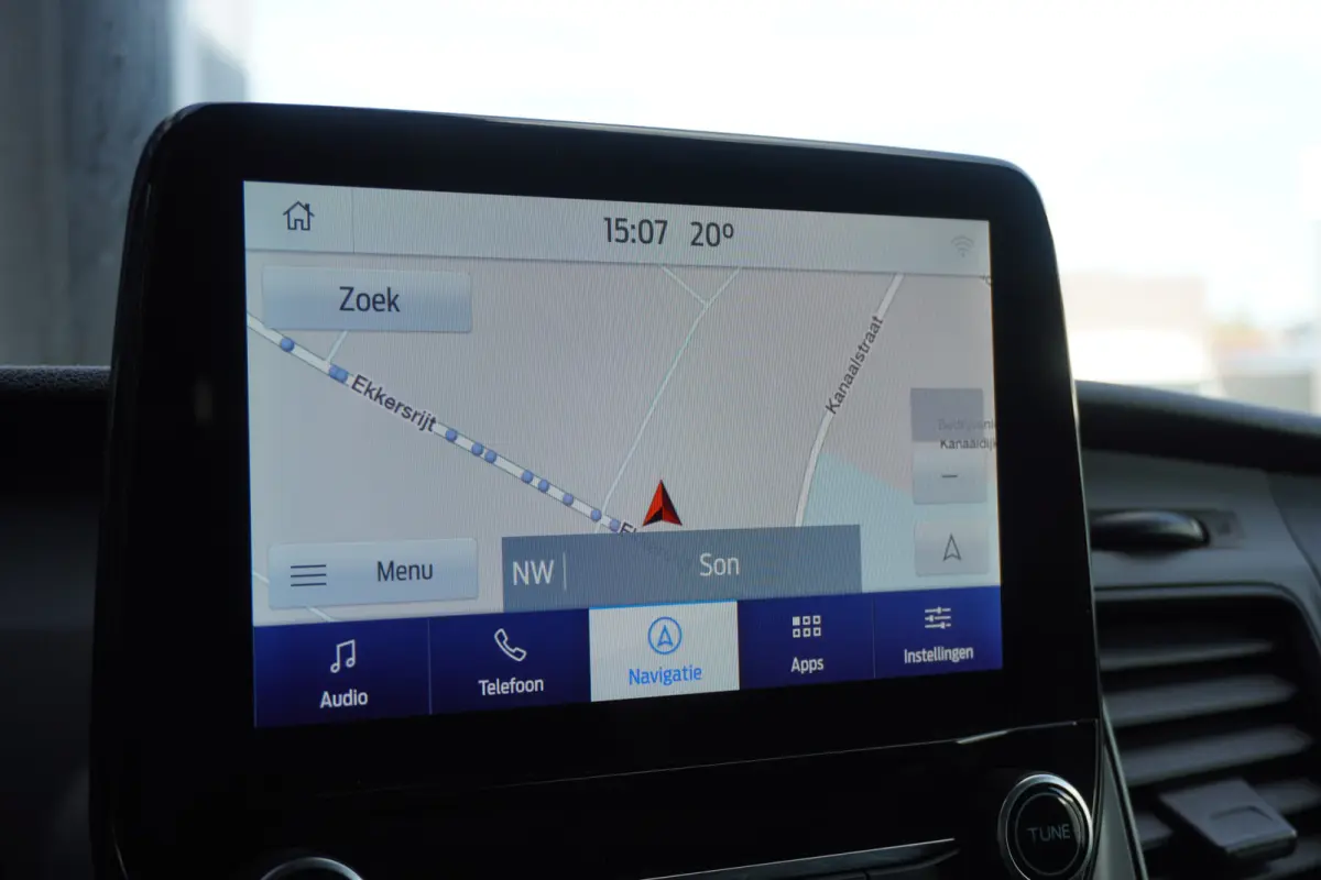 2.0 TDCI 130PK L2H2 EURO 6 - Airco - Navi - PDC - €14.900,- Excl.