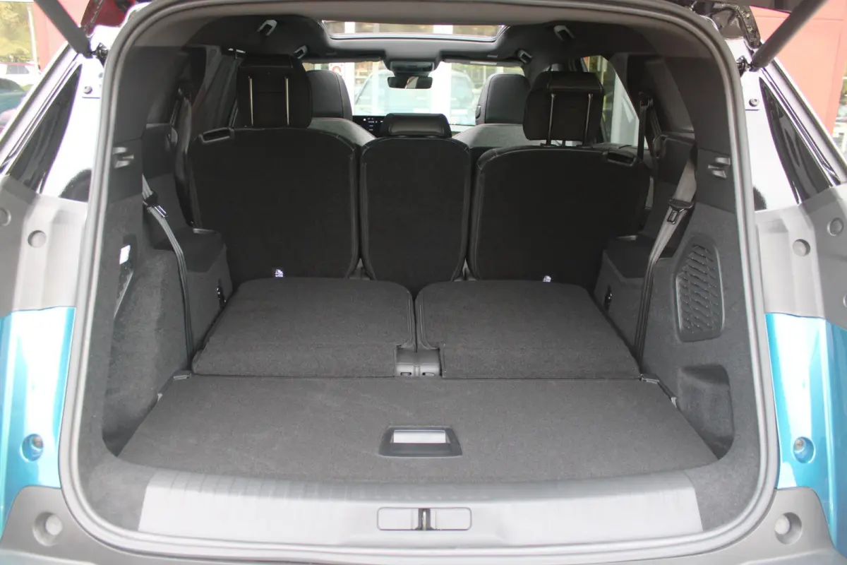 1.2 Hybrid 145PK AUTOMAAT GT 7p | PANORAMISCH SCHUIFDAK PACK | 360° VISION & DRIVE ASSIST PLUS PACK: (360° CAMERA, BUITENSPIEGELS MET KANTELFUNCTIE, DRIVE ASSIST 2.0, DRAADLOZE TELEFOONLAD