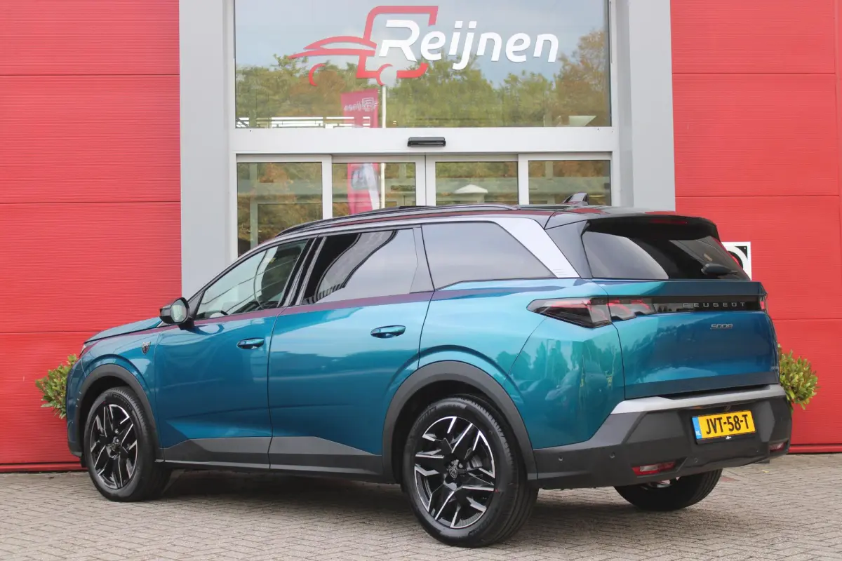 1.2 Hybrid 145PK AUTOMAAT GT 7p | PANORAMISCH SCHUIFDAK PACK | 360° VISION & DRIVE ASSIST PLUS PACK: (360° CAMERA, BUITENSPIEGELS MET KANTELFUNCTIE, DRIVE ASSIST 2.0, DRAADLOZE TELEFOONLAD