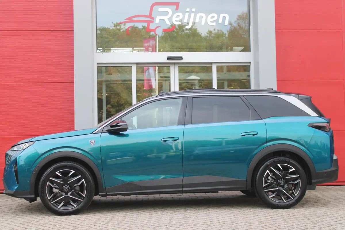 1.2 Hybrid 145PK AUTOMAAT GT 7p | PANORAMISCH SCHUIFDAK PACK | 360° VISION & DRIVE ASSIST PLUS PACK: (360° CAMERA, BUITENSPIEGELS MET KANTELFUNCTIE, DRIVE ASSIST 2.0, DRAADLOZE TELEFOONLAD