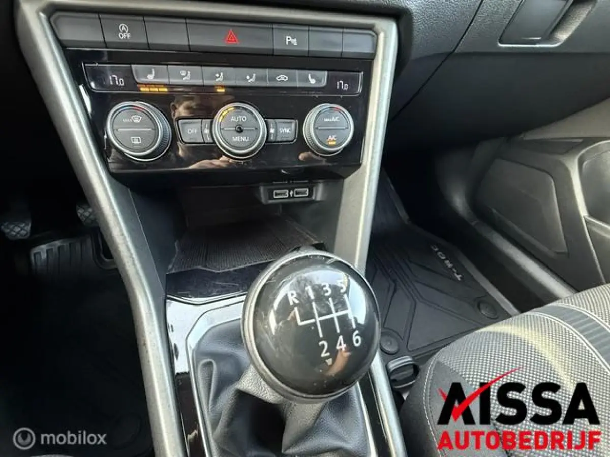1.6 TDI Style Business 12.499 incl. BTW Rijkelijk Uitgevoerd