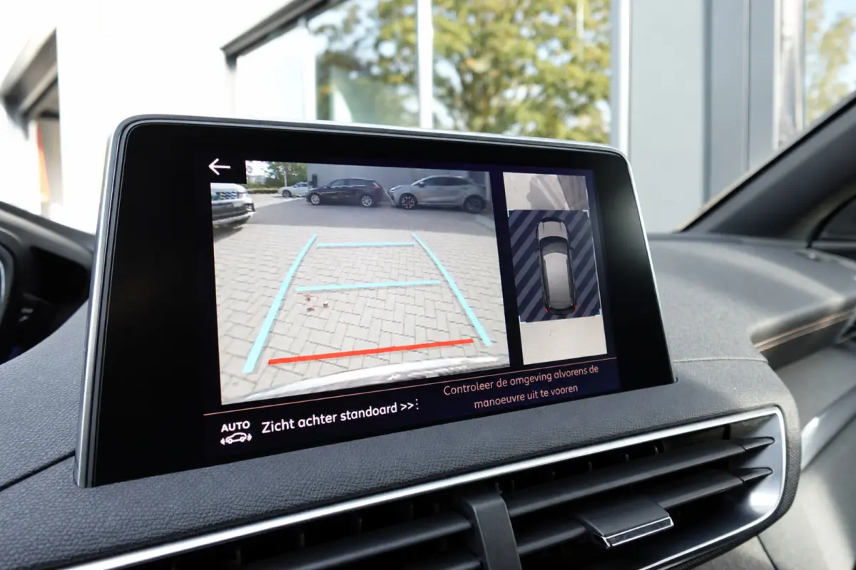 GT 1.2 PureTech Allure PANO CAM NAVI VOL