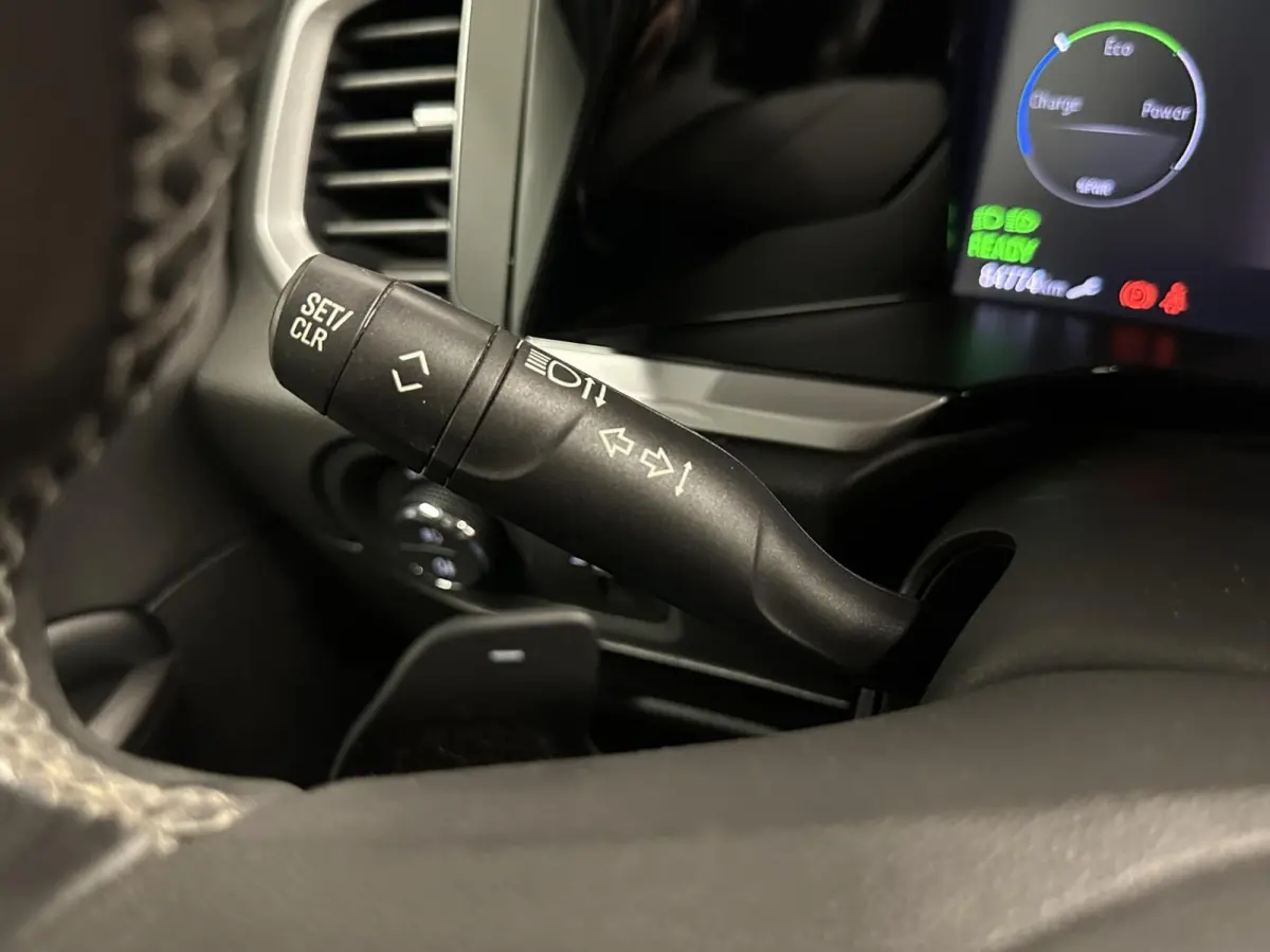 1.6 Turbo Plug-In Hybrid Level 3 TREKHAAK CARPLAY NAVI CRUISE CAMERA.