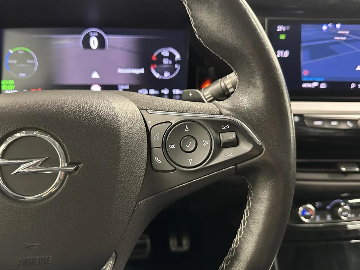 1.6 Turbo Plug-In Hybrid Level 3 TREKHAAK CARPLAY NAVI CRUISE CAMERA.