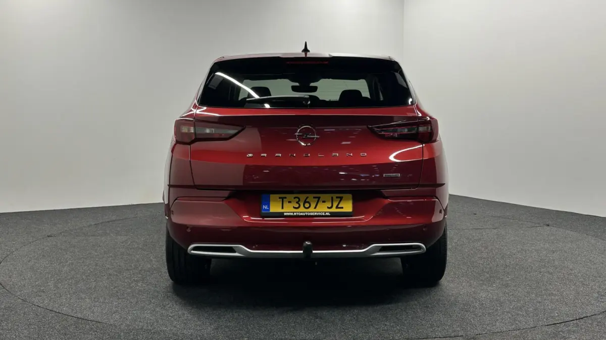 1.6 Turbo Plug-In Hybrid Level 3 TREKHAAK CARPLAY NAVI CRUISE CAMERA.