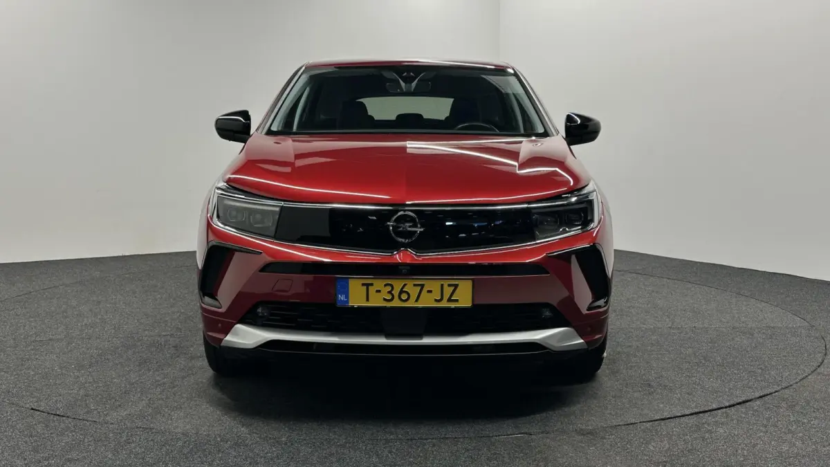 1.6 Turbo Plug-In Hybrid Level 3 TREKHAAK CARPLAY NAVI CRUISE CAMERA.