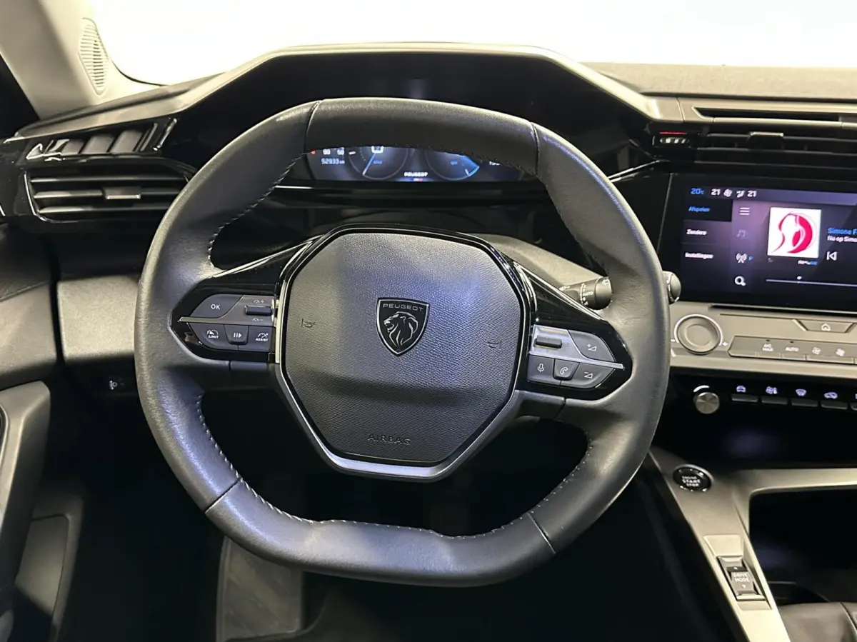 1.2 PureTech Active Pack Business NAVI CARPLAY CRUISE ECC.