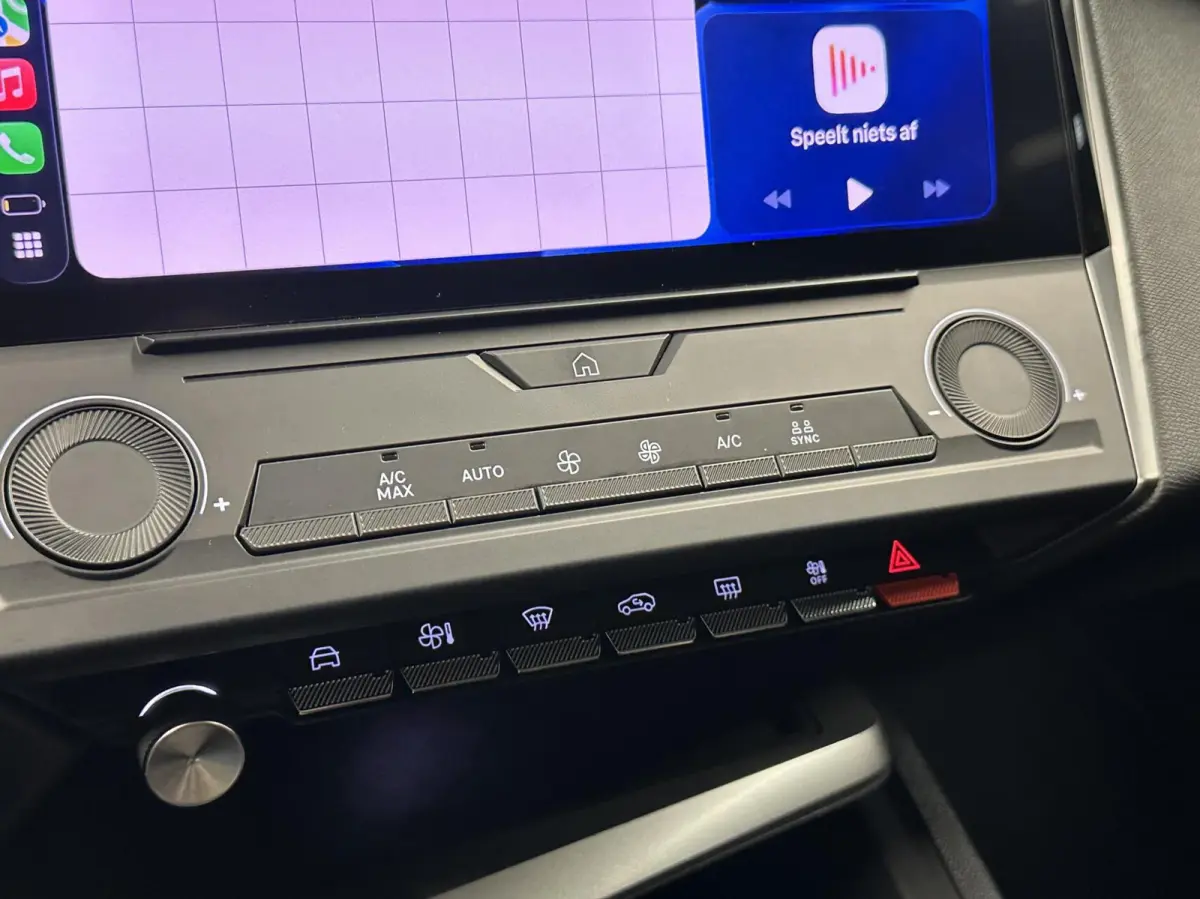 1.2 PureTech Active Pack Business NAVI CARPLAY CRUISE ECC.