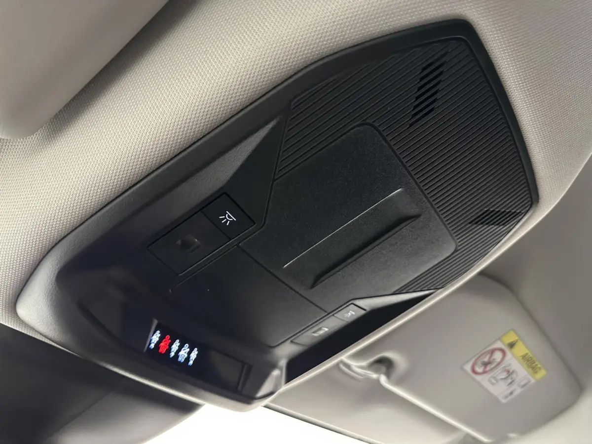 1.2 PureTech Active Pack Business NAVI CARPLAY CRUISE ECC.