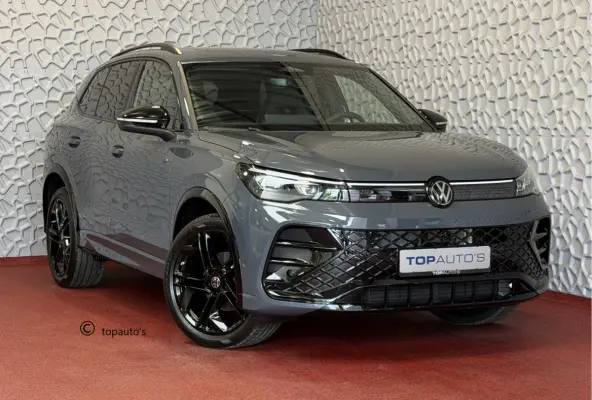 1.5 eTSI 150PK DSG R-Line Black Style | Panorama | HUD | Trekhaak | 360° Camera | Nieuw