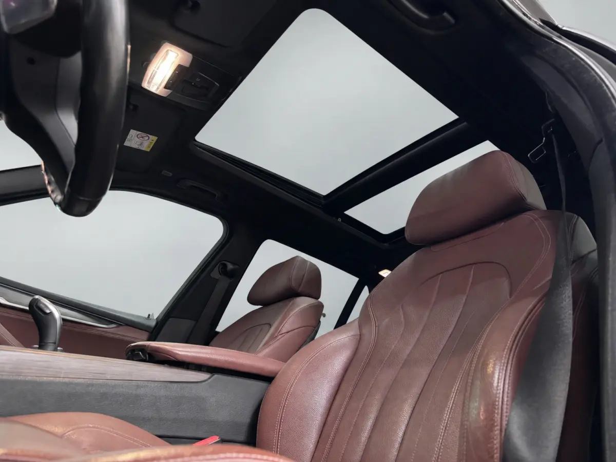 XDrive35i High Executive M Pakket Panoramadak H/K Lane assist Headup