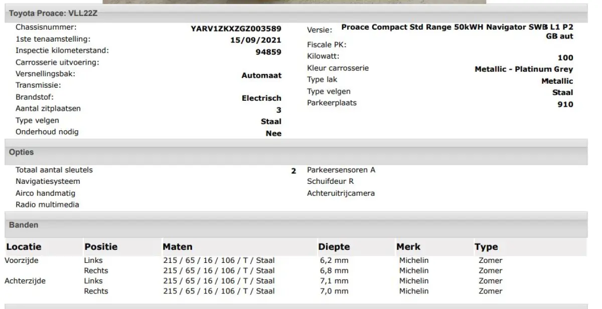Compact SOH 92% / 3Pers. / Pdc+Camera / Navigatie/ Airco / Cruise-ctr. / Apk 11-2027