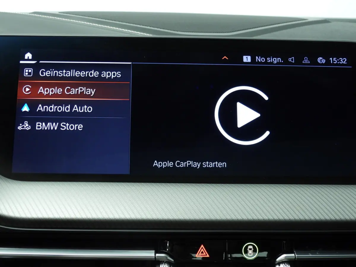 218i | LED | Leder | Navigatie | Active cruise | Panoramadak | Trekhaak | Stoelverwarming | DAB | hifi speakers | Alu 18 inch