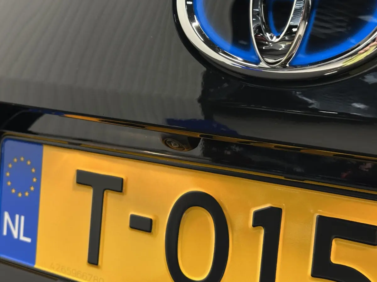 Hybrid 140 Active CAMERA CARPLAY NAVI ADAPTIEF CRUISE.