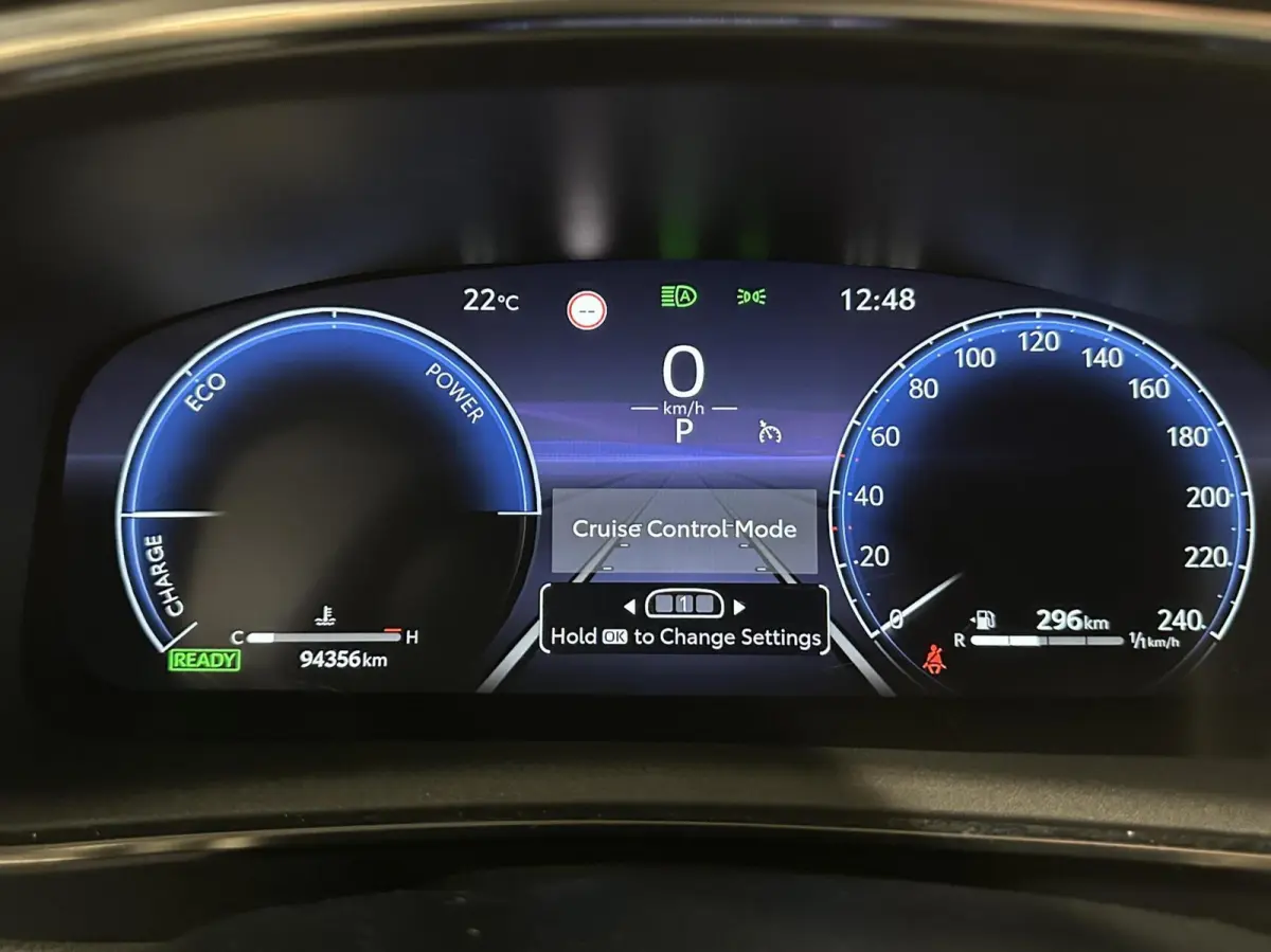 Hybrid 140 Active CAMERA CARPLAY NAVI ADAPTIEF CRUISE.