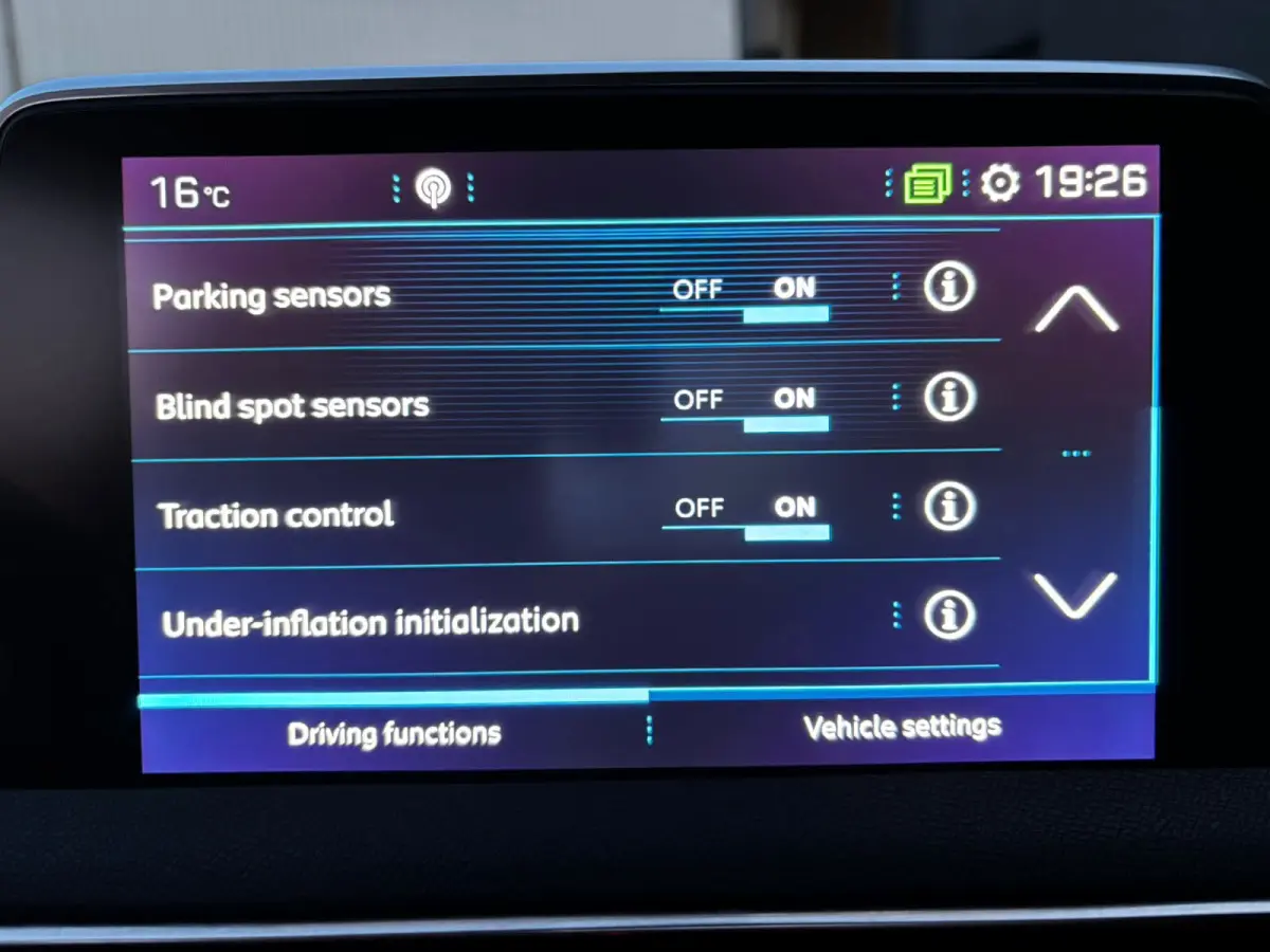 1.2 PureTech GT Line TREKHAAK|CARPLAY|KEYLESS|CAMERA|LEDER|NAVI
