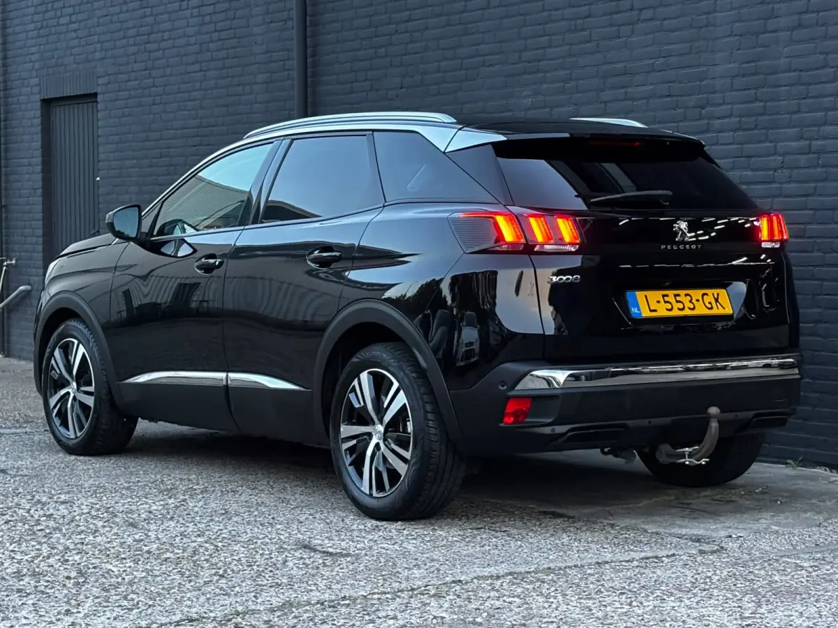 1.2 PureTech GT Line TREKHAAK|CARPLAY|KEYLESS|CAMERA|LEDER|NAVI
