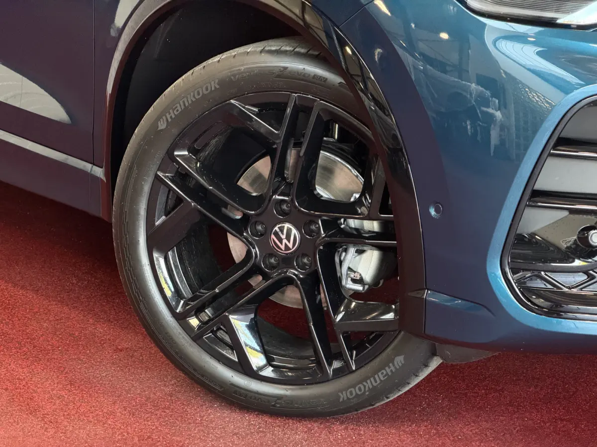 1.5 eTSI 150 PK R-Line Black Style | Panorama BENZINE | HUD | Trekhaak | 360° Camera | Nieuw