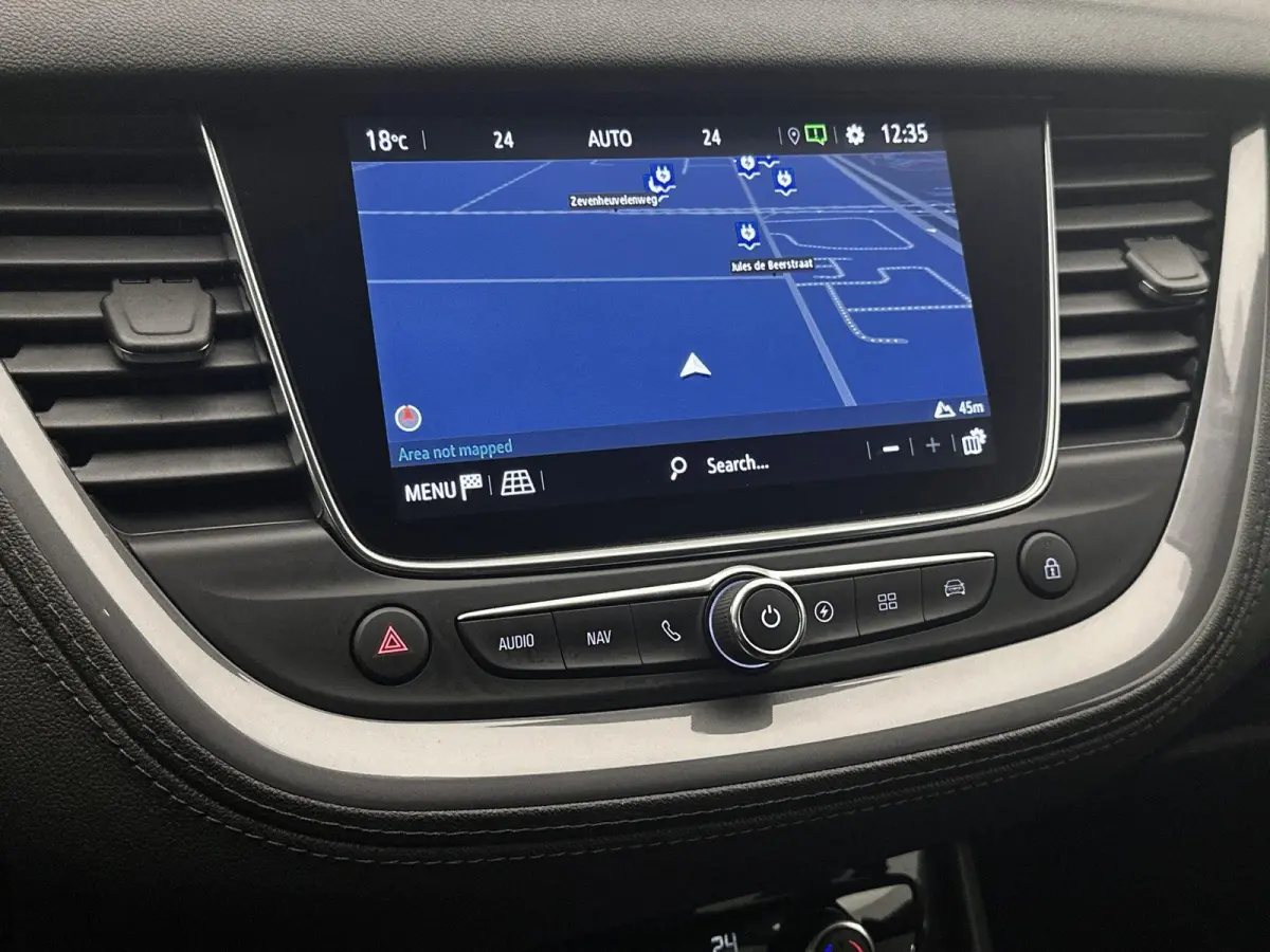1.6 300pk Hybrid4 Innovation Automaat | Elektrische Achterklep | AGR-Bestuurdersstoel | Navigatie | Climate Control | Cruise Control | Camera | Dodehoekdetectie | Apple Carplay/Android Auto 