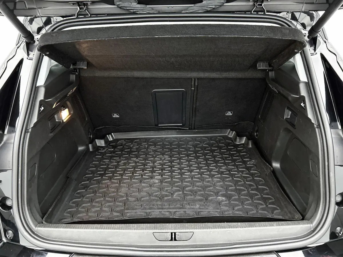 1.6 300pk Hybrid4 Innovation Automaat | Elektrische Achterklep | AGR-Bestuurdersstoel | Navigatie | Climate Control | Cruise Control | Camera | Dodehoekdetectie | Apple Carplay/Android Auto 