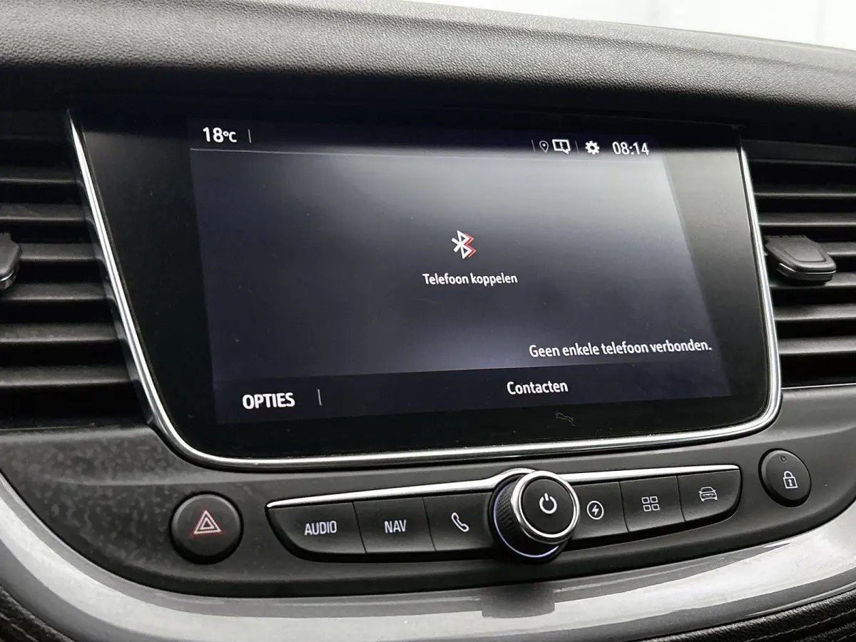 1.6 300pk Hybrid4 Innovation Automaat | Elektrische Achterklep | AGR-Bestuurdersstoel | Navigatie | Climate Control | Cruise Control | Camera | Dodehoekdetectie | Apple Carplay/Android Auto 