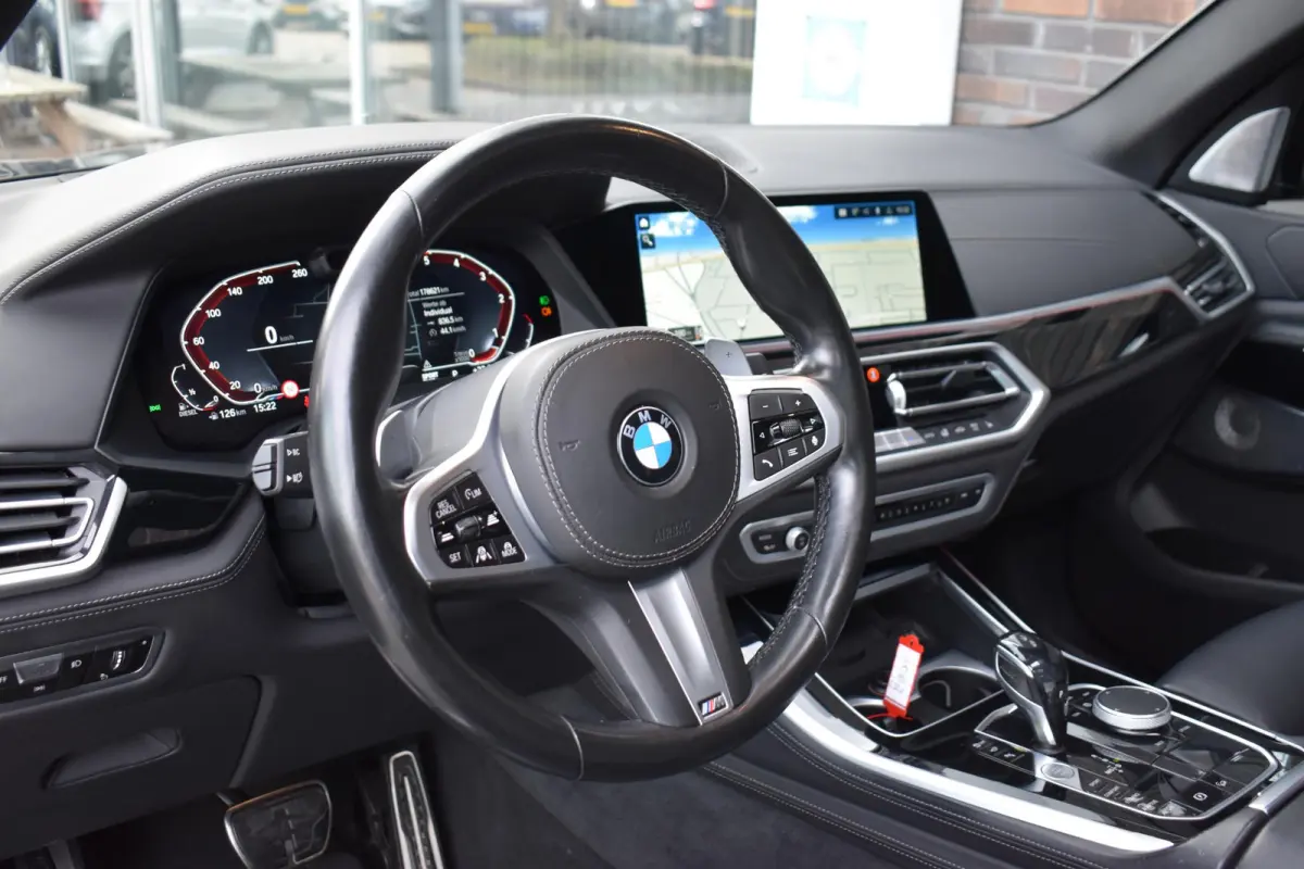 xDrive40d High Executive PANO