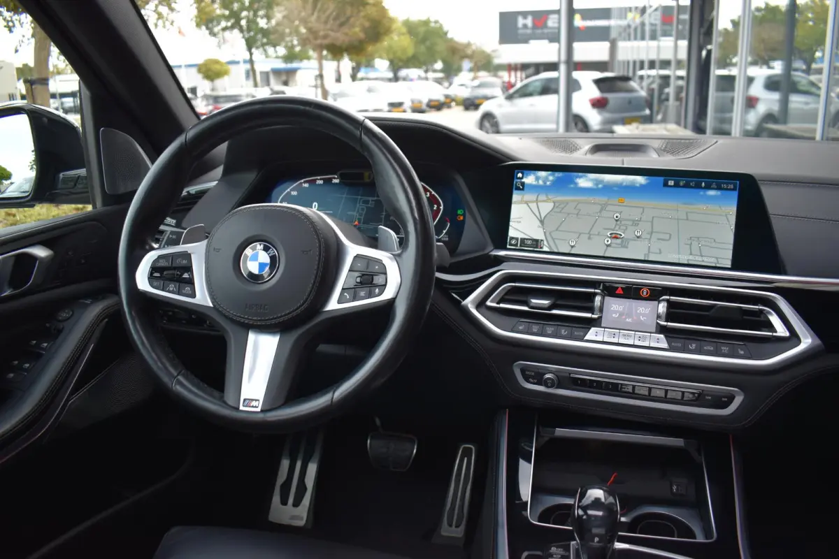 xDrive40d High Executive PANO