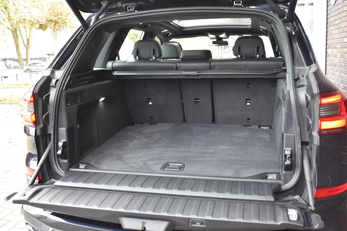 xDrive40d High Executive PANO