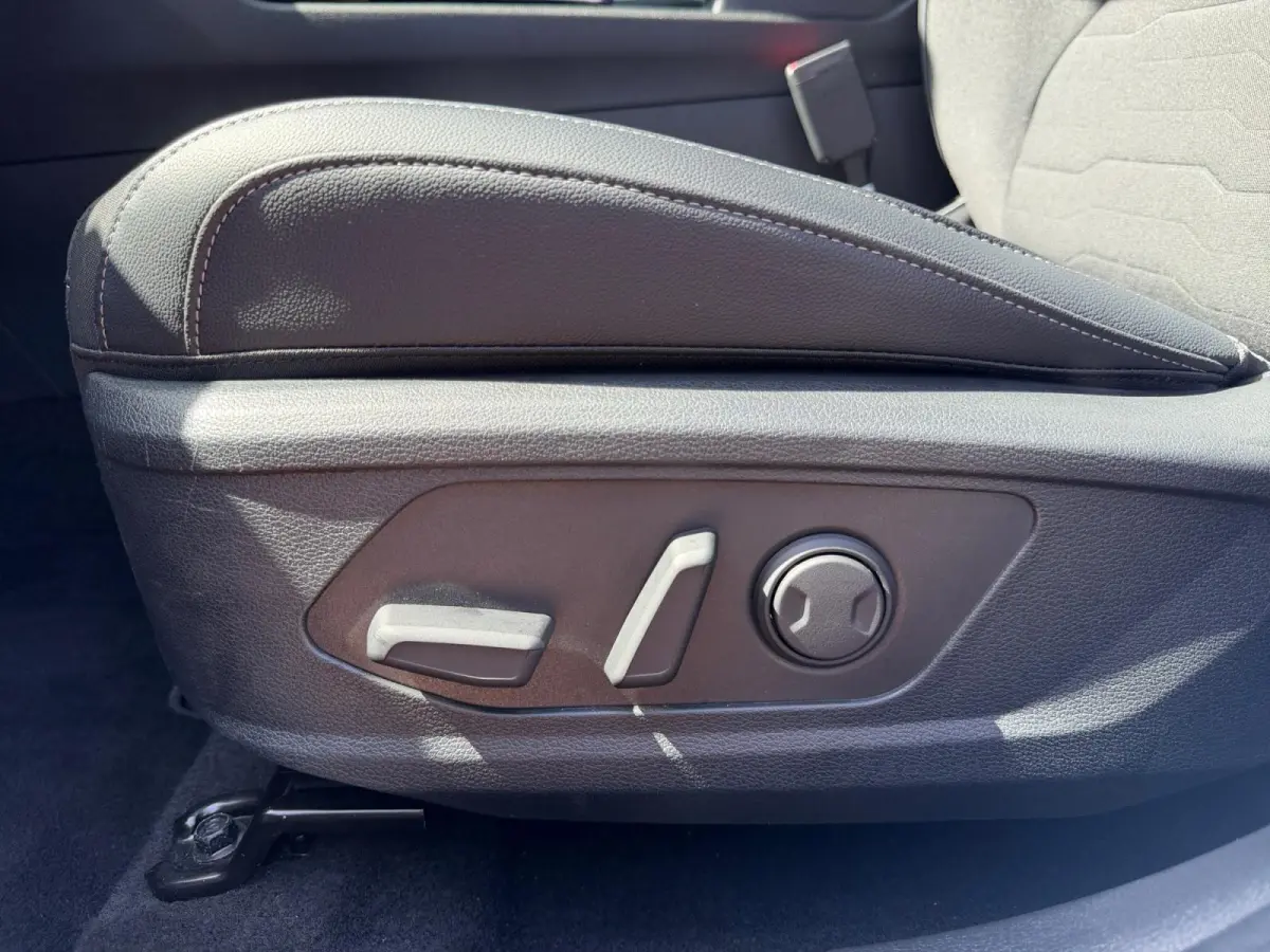 1.6 T-GDi PHEV DynamicPlusLine | Zeer nette auto | Zeer luxe | Apple CarPlay & Android Auto | Stoel & Stuurverwarming | Adaptive cruise control | Fabrieksgarantie |