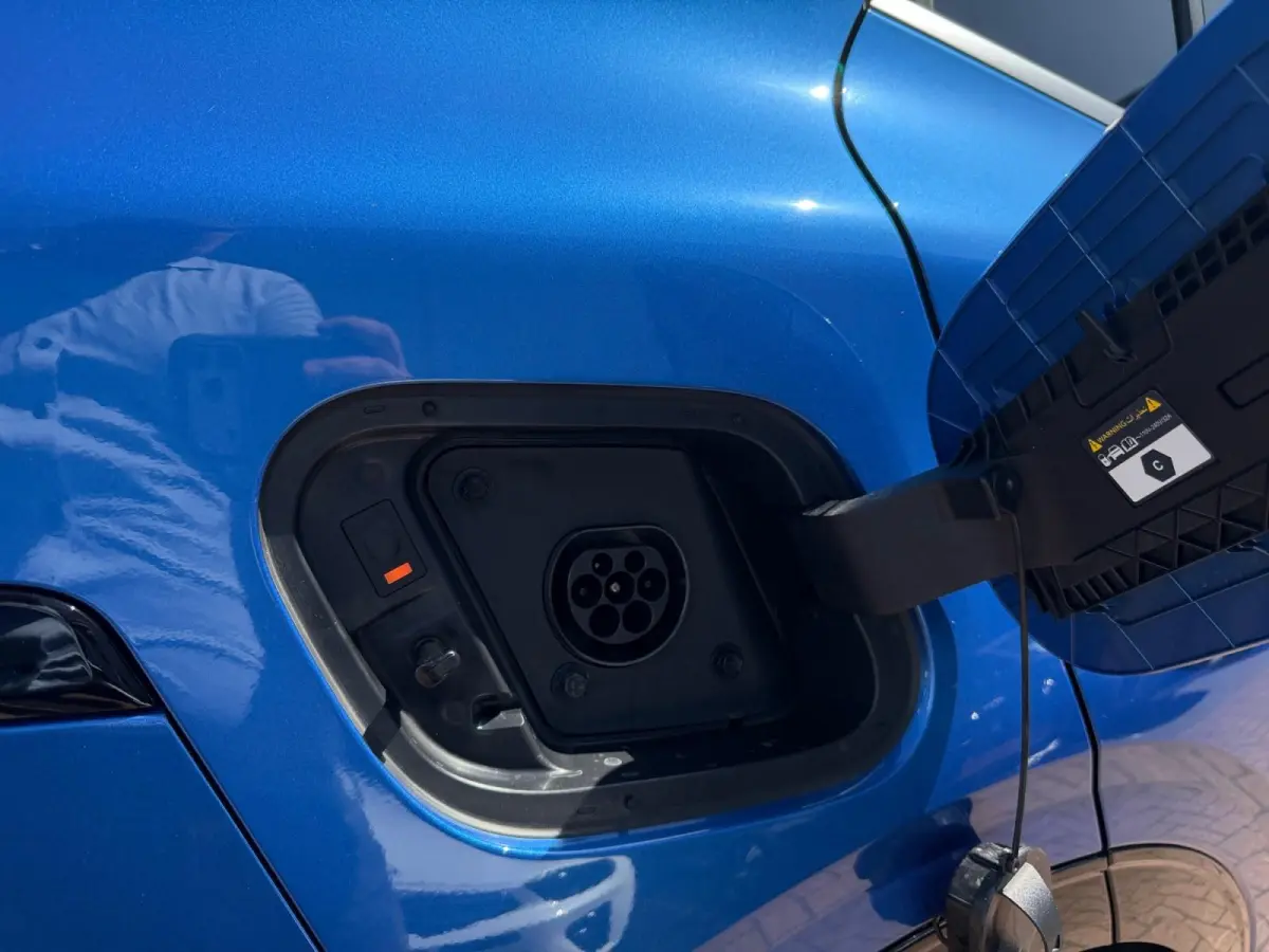 1.6 T-GDi PHEV DynamicPlusLine | Zeer nette auto | Zeer luxe | Apple CarPlay & Android Auto | Stoel & Stuurverwarming | Adaptive cruise control | Fabrieksgarantie |