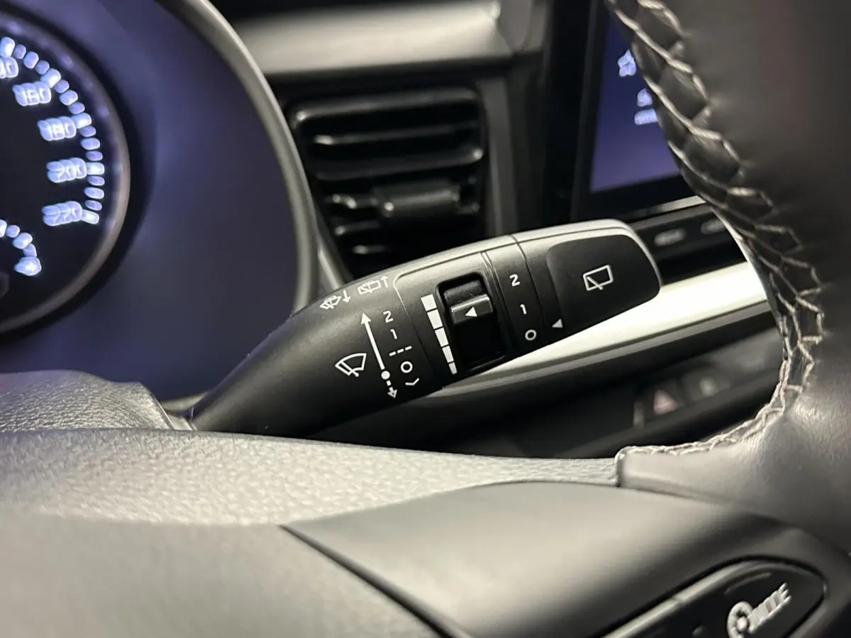 1.0 T-GDi MHEV DynamicLine TREKHAAK CAMERA CARPLAY NAVI CRUISE.
