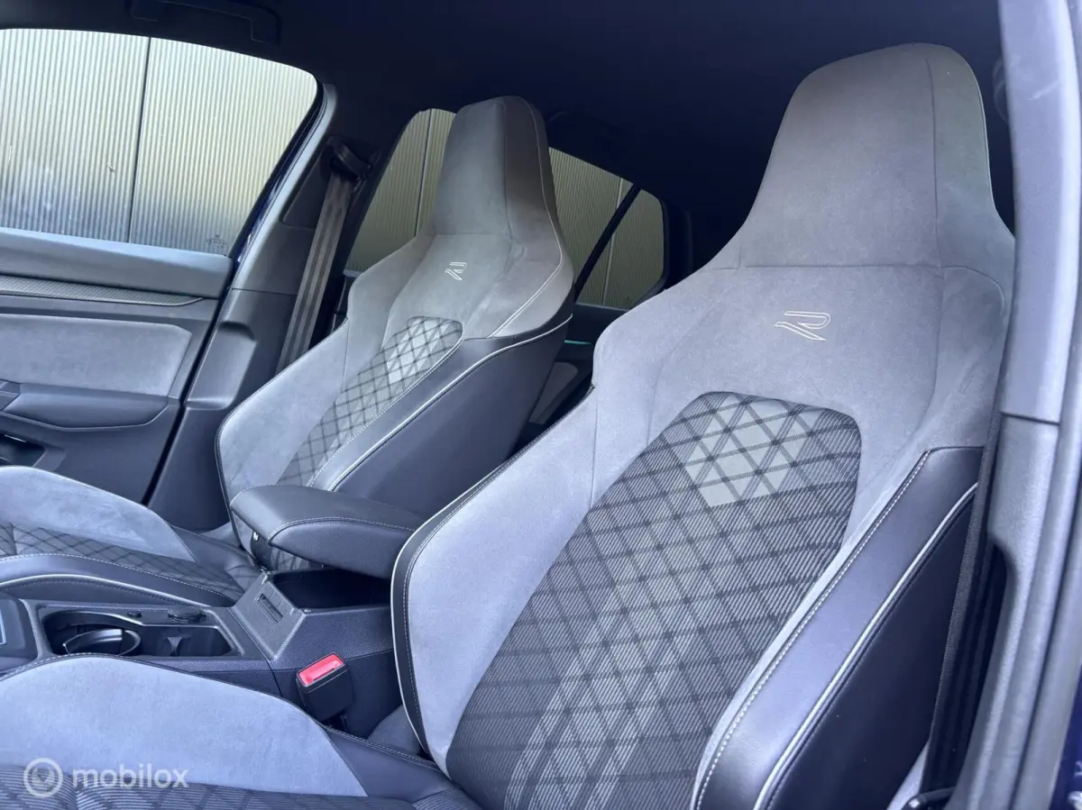 1.5 eTSI R-Line Business|Headup|Carplay|IQ