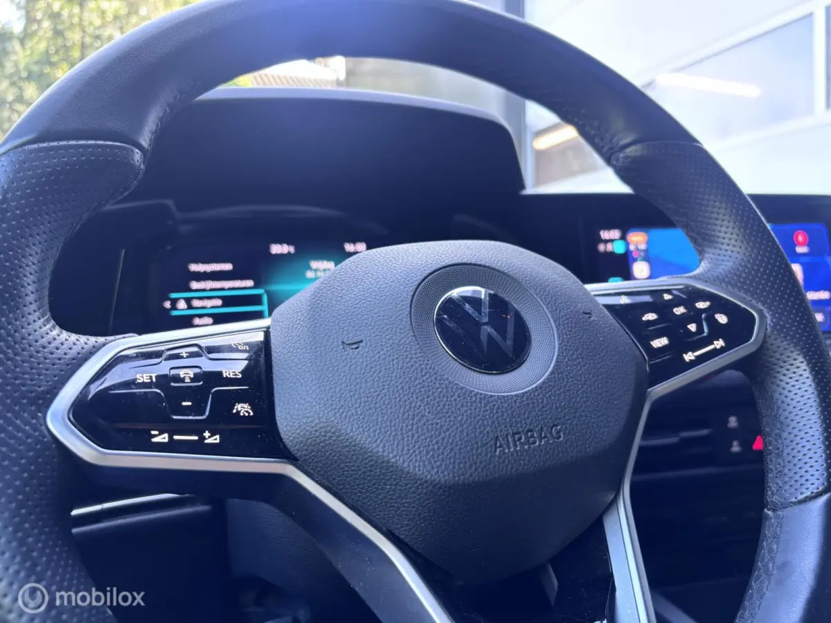 1.5 eTSI R-Line Business|Headup|Carplay|IQ
