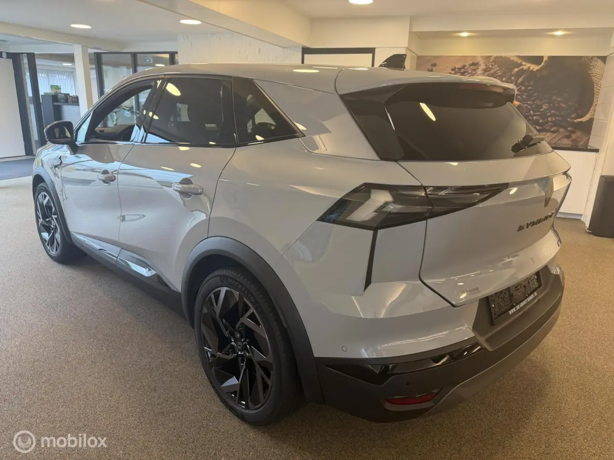 1.6 E-Tech full hybrid 145 esprit Alpine
