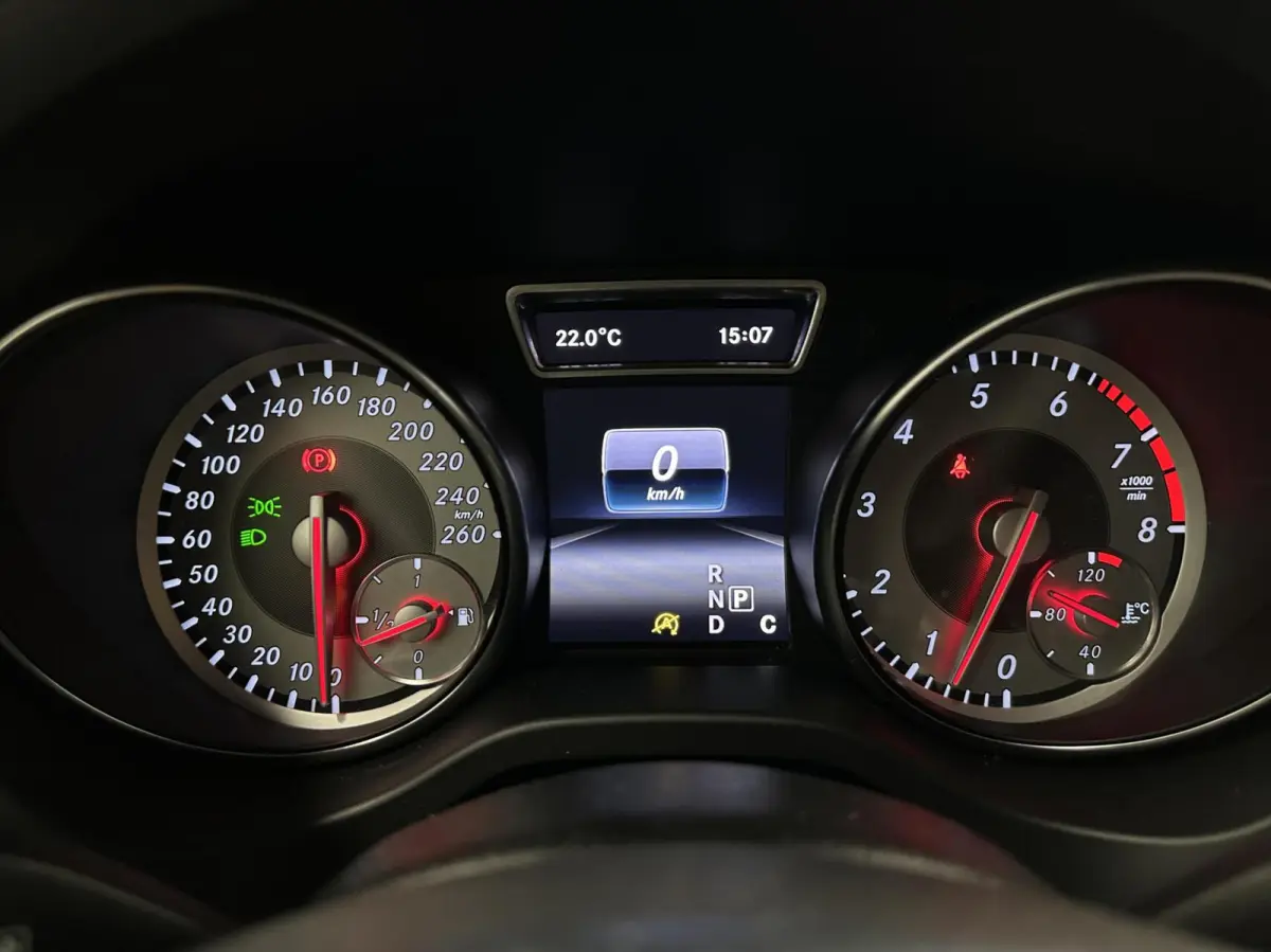 200 OrangeArt Edition AMG NAVI CRUISE LM.