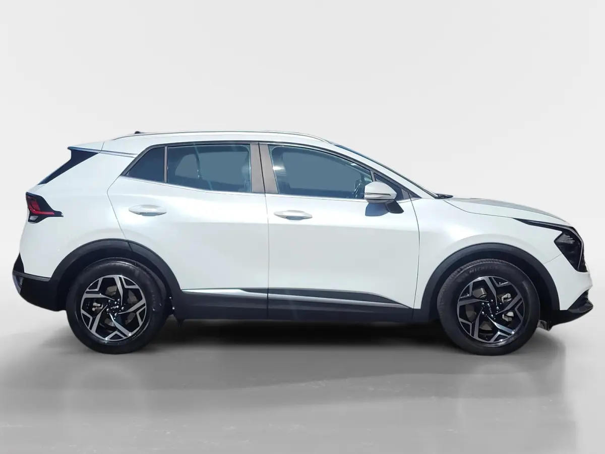 1.6 T-GDi MHEV DynamicLine Edition 150 PK | Metallic lak | Trekgewicht: 1.650 kg |  Fabrieksgarantie | NAP