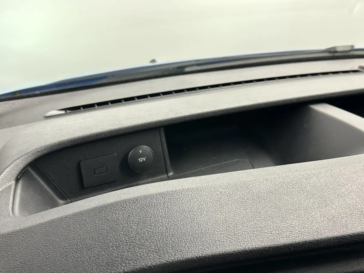 300 2.0 TDCI L2H1 Trend AIRCO CRUISE TREKHAAK 91000KM.