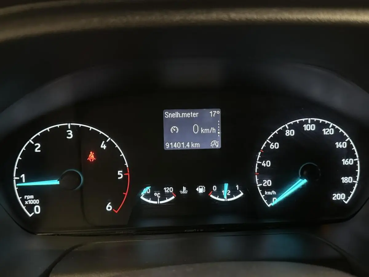 300 2.0 TDCI L2H1 Trend AIRCO CRUISE TREKHAAK 91000KM.
