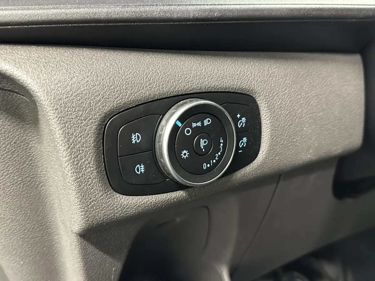 300 2.0 TDCI L2H1 Trend AIRCO CRUISE TREKHAAK 91000KM.